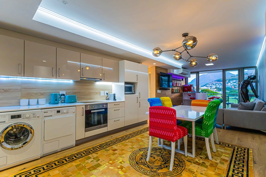 2 Bedroom Property for Sale in Mouille Point Western Cape